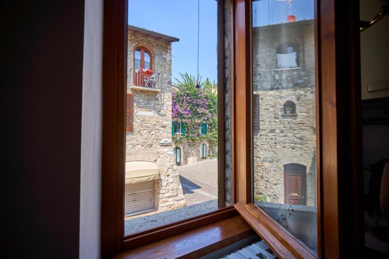Апартаменты Porto Valentino 2 Сирмионе Экстерьер фото