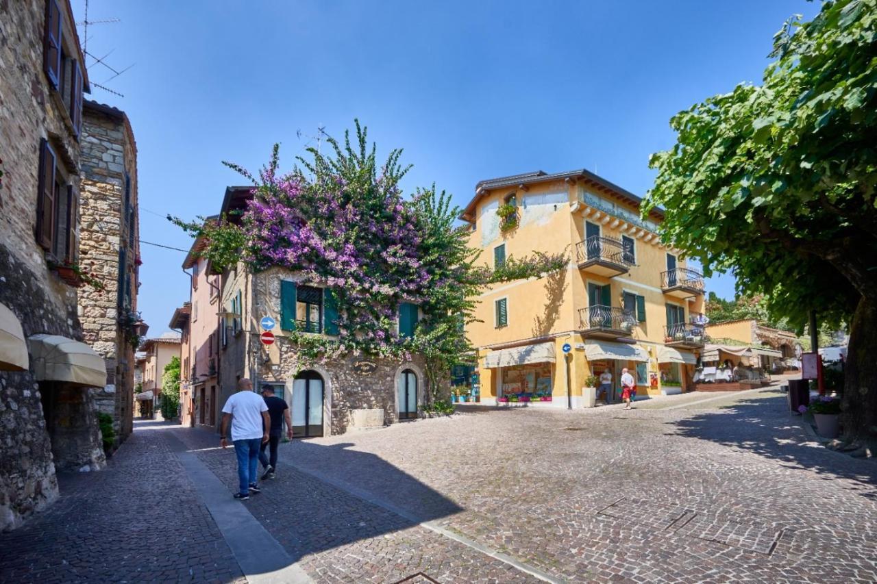 Апартаменты Porto Valentino 2 Сирмионе Экстерьер фото